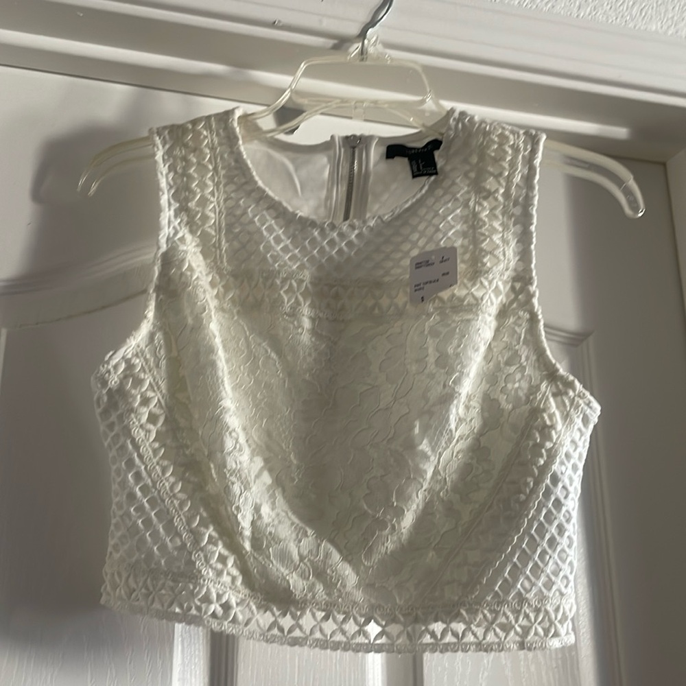 Forever 21  Embellished Sleeveless Crop Top size small